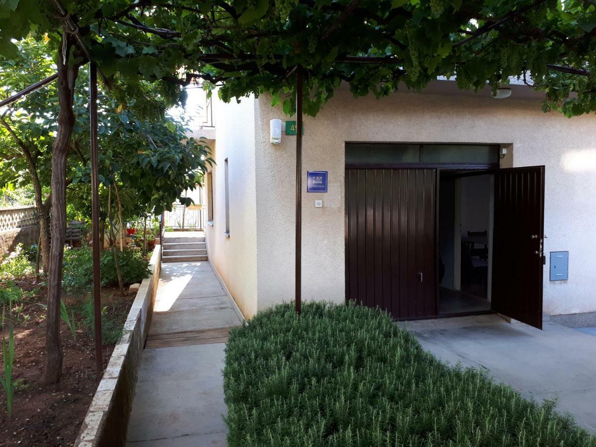 Apartmán Apartman Ivan Pula Exteriér fotografie